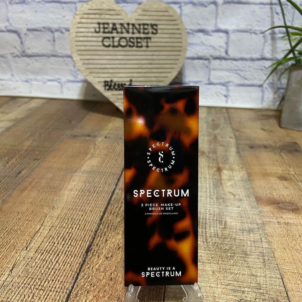 Spectrum Pantherine 3 Piece Makeup Brush Set new